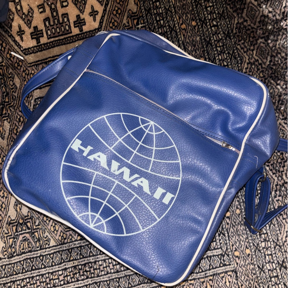 Pan Am Hawaii Navy Shoulder Bag